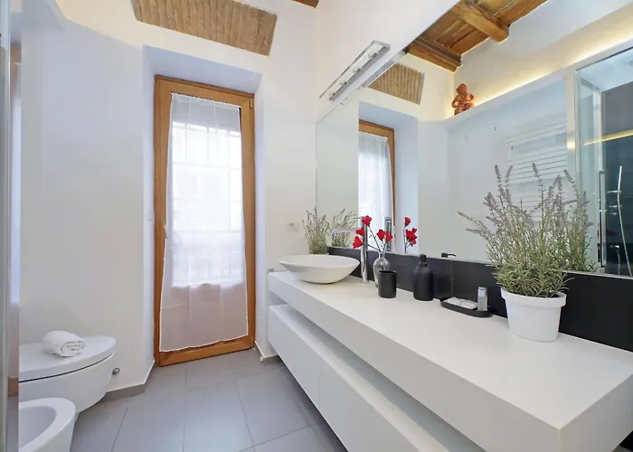 Trastevere Historic Loft By Luxury Getaways Roma